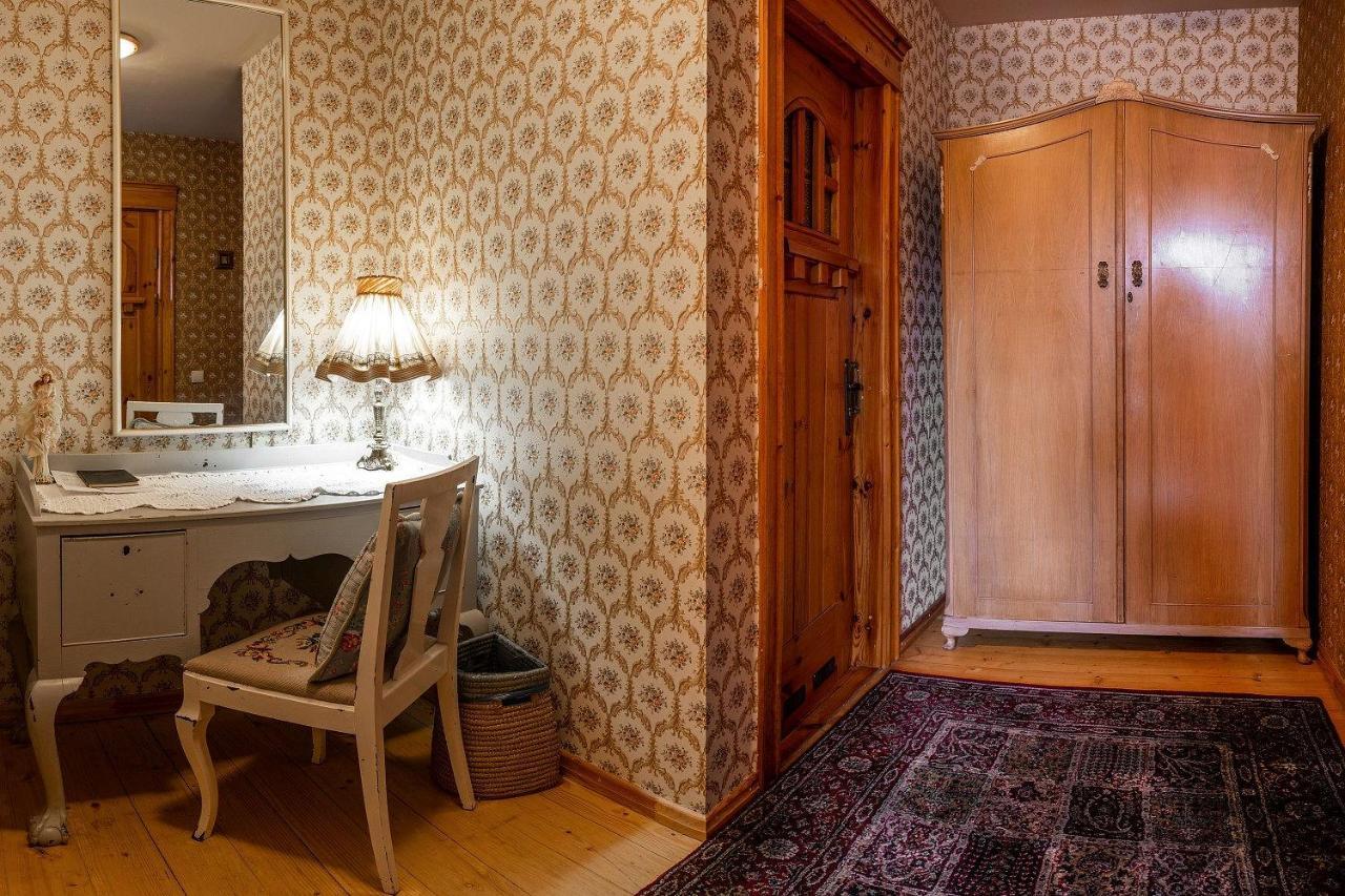 Pakruojis Manor Hotel Miller'S House Bagian luar foto